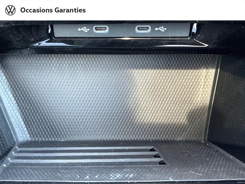 Voitures occasions VOLKSWAGEN GOLF R-Line Clermont-Ferrand