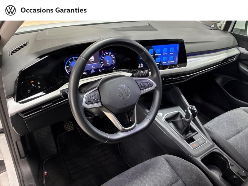 Voitures occasions VOLKSWAGEN GOLF Life Business Clermont-Ferrand