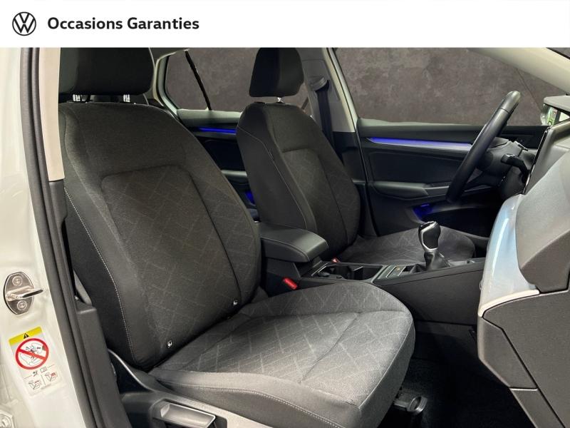 Voitures occasions VOLKSWAGEN GOLF Life Business Clermont-Ferrand