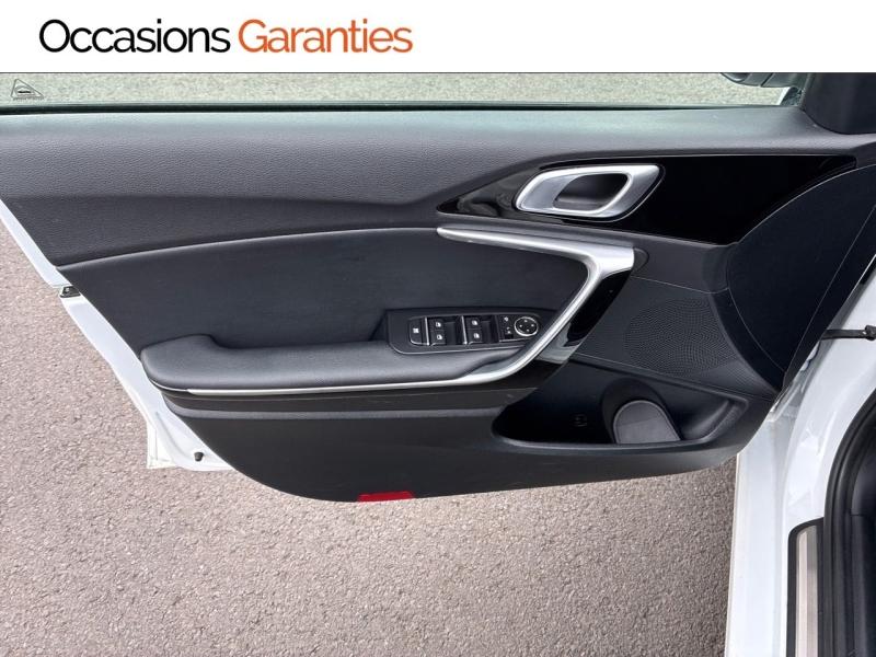 Voitures occasions KIA Ceed SW Active Clermont-Ferrand