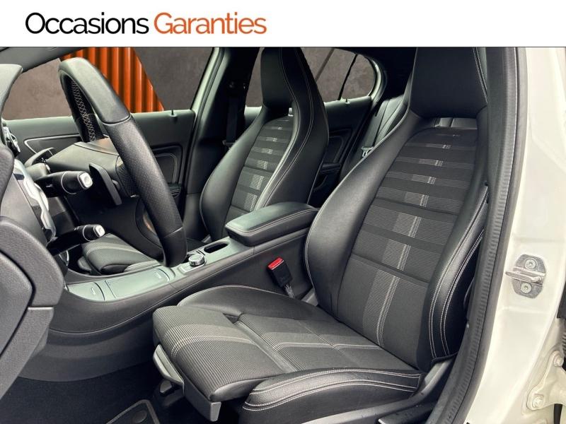 Voitures occasions MERCEDES-BENZ GLA Sensation Clermont-Ferrand