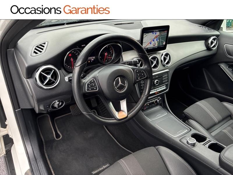 Voitures occasions MERCEDES-BENZ GLA Sensation Clermont-Ferrand