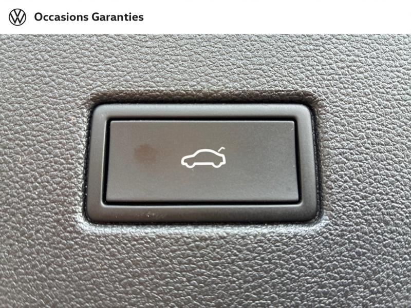 Voitures occasions VOLKSWAGEN T-ROC R-Line Clermont-Ferrand