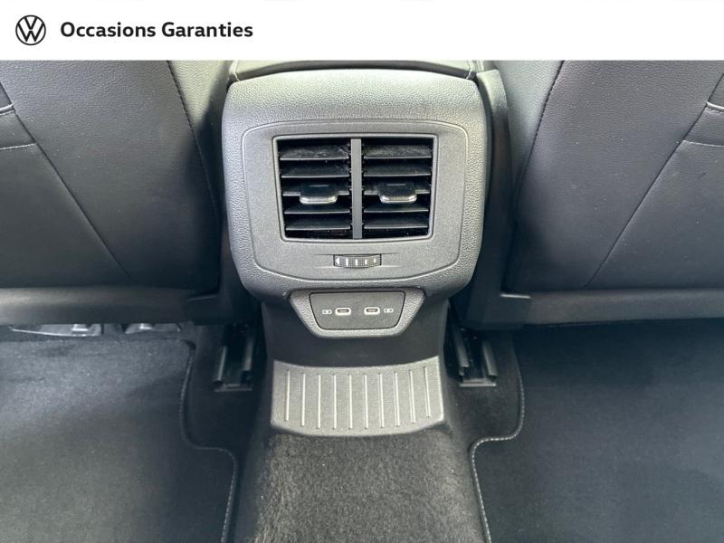 Voitures occasions VOLKSWAGEN T-ROC R-Line Clermont-Ferrand