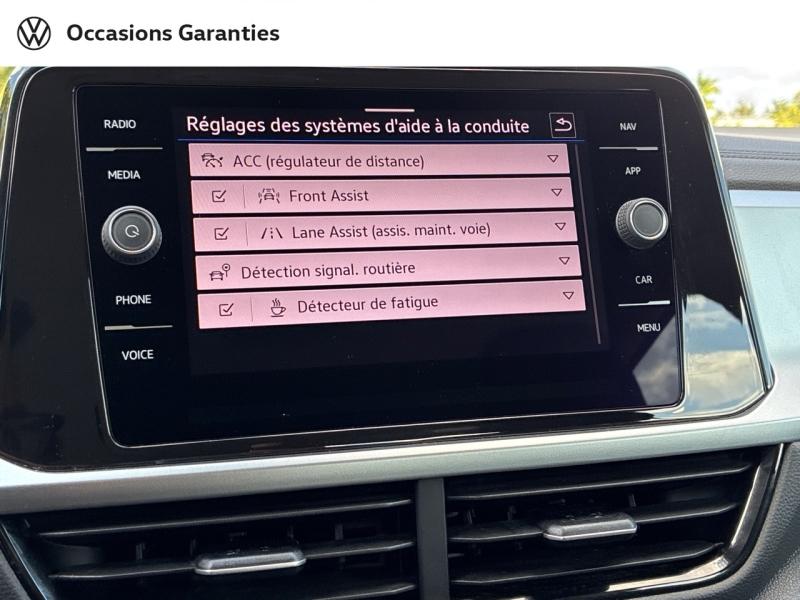 Voitures occasions VOLKSWAGEN T-ROC Life Plus Clermont-Ferrand