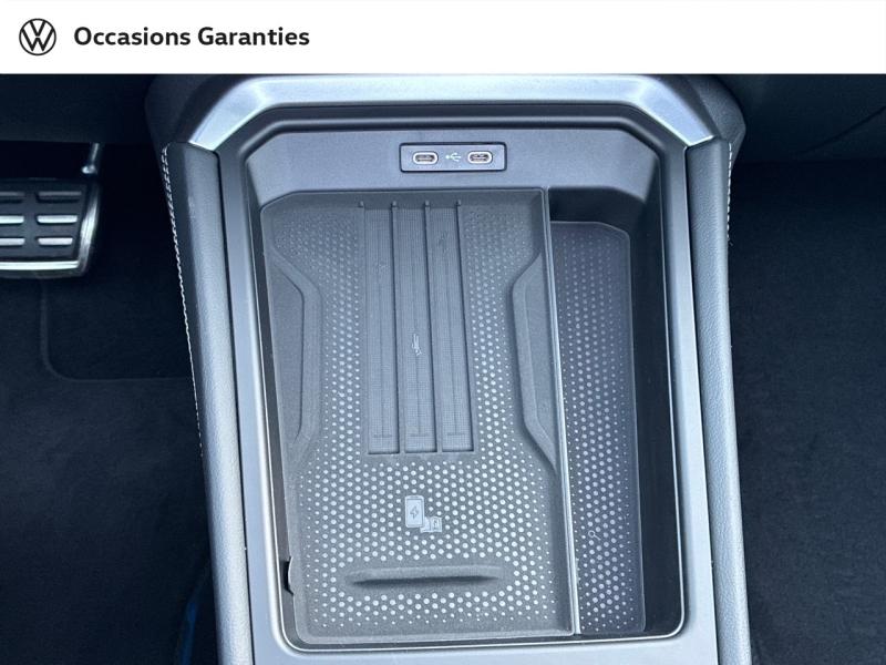 Voitures occasions VOLKSWAGEN T-ROC R-Line Clermont-Ferrand