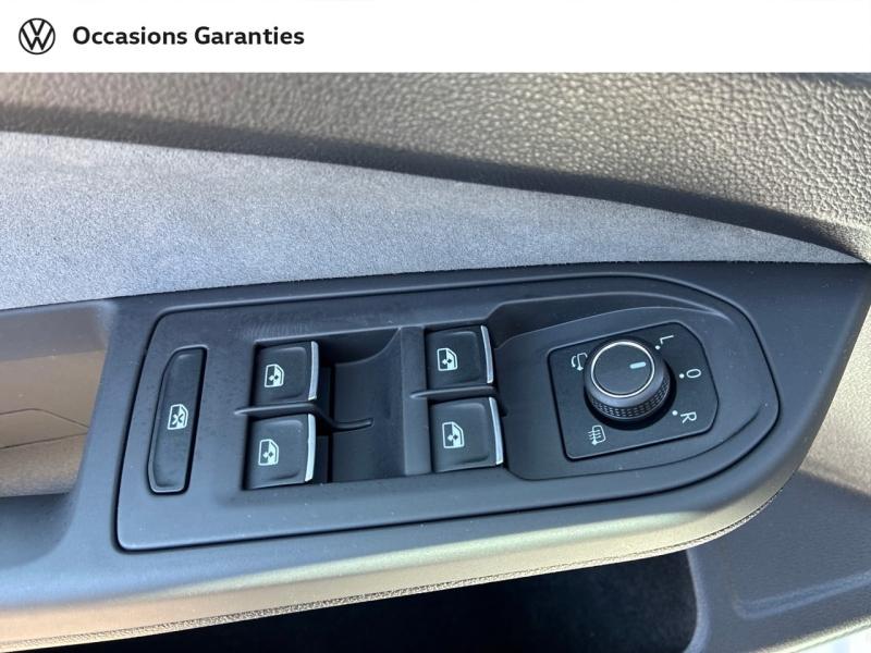 Voitures occasions VOLKSWAGEN GOLF R-Line Clermont-Ferrand