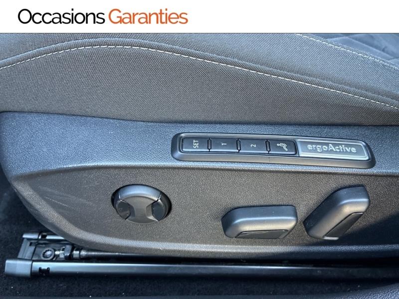 Voitures occasions VOLKSWAGEN GOLF Style 1st Clermont-Ferrand