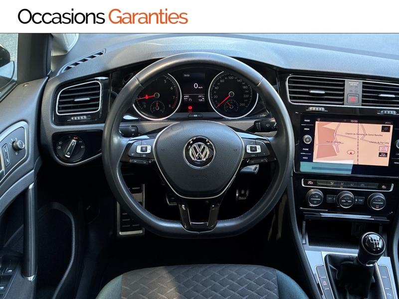 Voitures occasions VOLKSWAGEN GOLF IQ.Drive Clermont-Ferrand