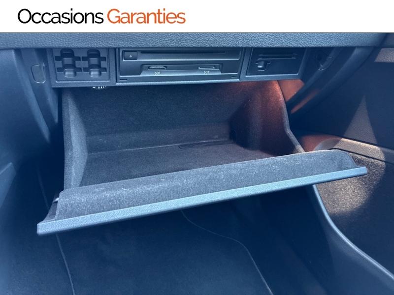 Voitures occasions VOLKSWAGEN GOLF IQ.Drive Clermont-Ferrand