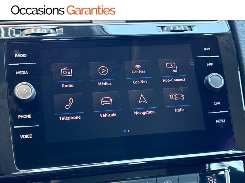 Voitures occasions VOLKSWAGEN GOLF IQ.Drive Clermont-Ferrand