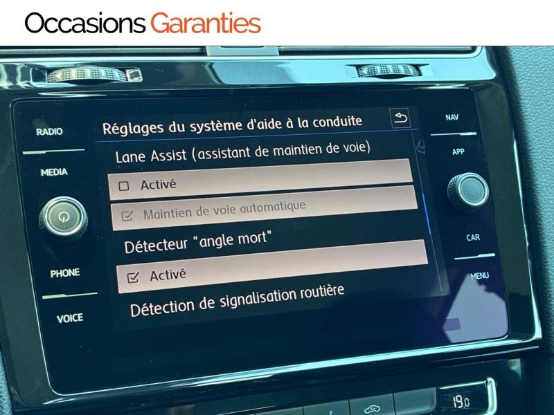 Voitures occasions VOLKSWAGEN GOLF IQ.Drive Clermont-Ferrand