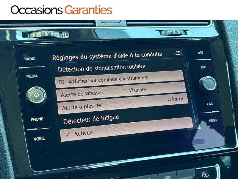 Voitures occasions VOLKSWAGEN GOLF IQ.Drive Clermont-Ferrand