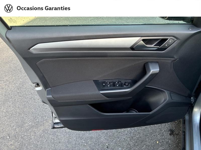 Voitures occasions VOLKSWAGEN T-ROC VW Edition Clermont-Ferrand