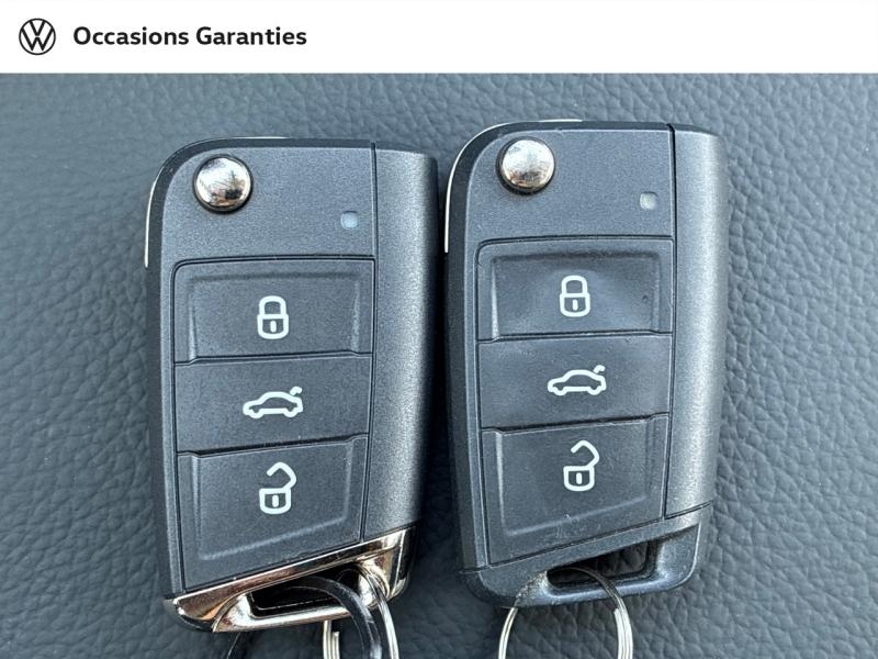 Voitures occasions VOLKSWAGEN T-ROC VW Edition Clermont-Ferrand