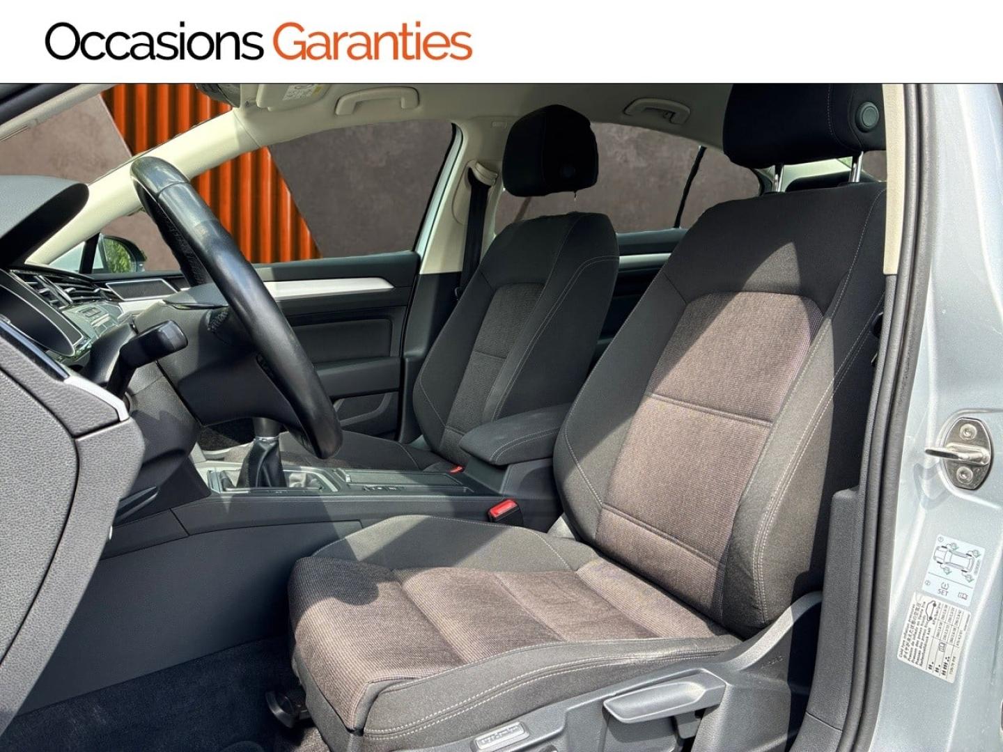 Voitures occasions VOLKSWAGEN PASSAT Confortline Clermont-Ferrand