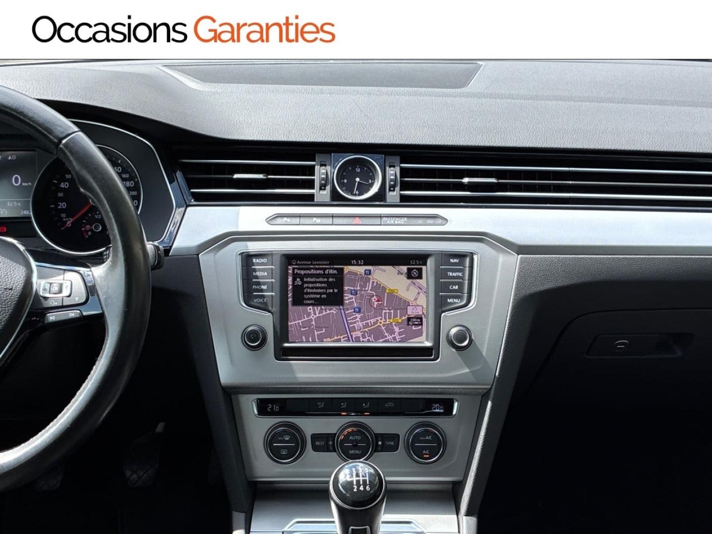 Voitures occasions VOLKSWAGEN PASSAT Confortline Clermont-Ferrand