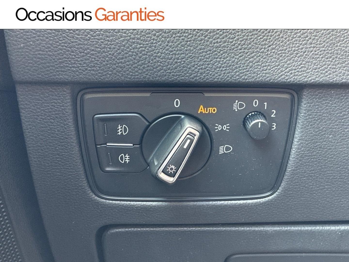 Voitures occasions VOLKSWAGEN PASSAT Confortline Clermont-Ferrand