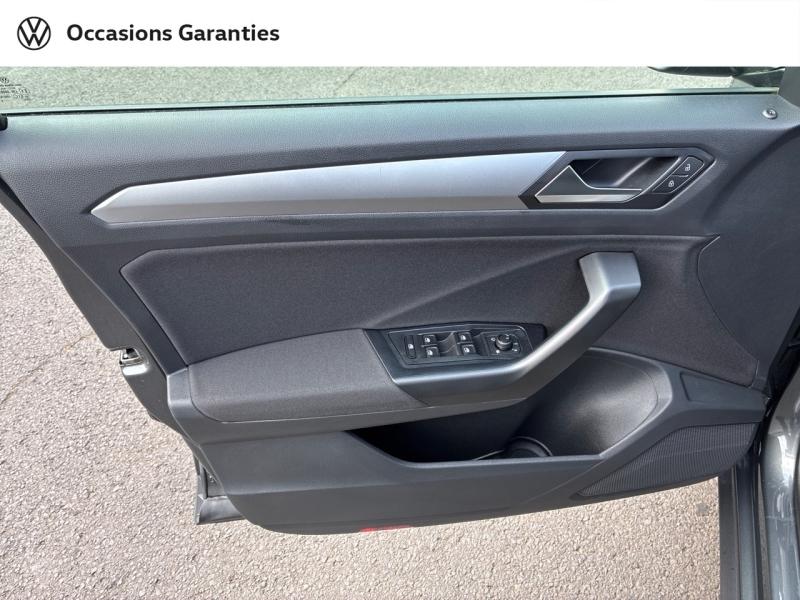Voitures occasions VOLKSWAGEN T-ROC VW Edition Clermont-Ferrand