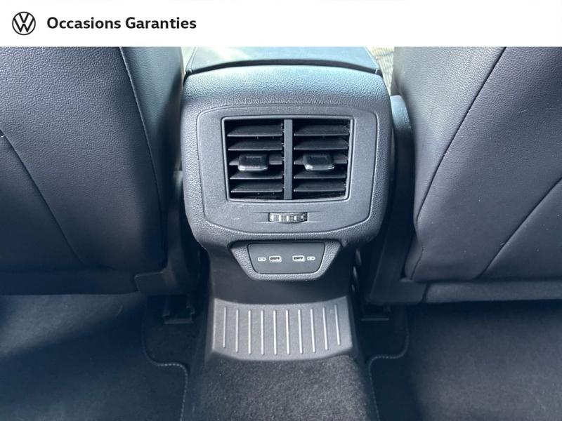 Voitures occasions VOLKSWAGEN T-ROC R-Line Clermont-Ferrand