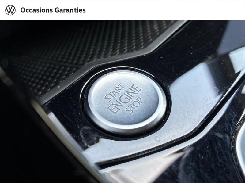 Voitures occasions VOLKSWAGEN T-ROC R-Line Clermont-Ferrand