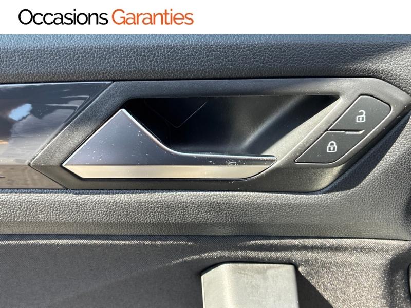 Voitures occasions VOLKSWAGEN T-ROC Carat Clermont-Ferrand