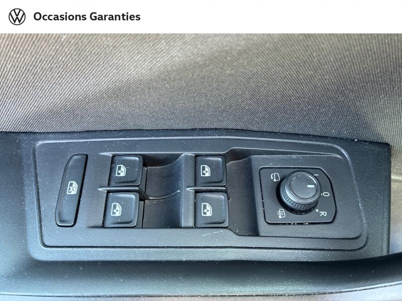 Voitures occasions VOLKSWAGEN T-ROC Life Plus Clermont-Ferrand