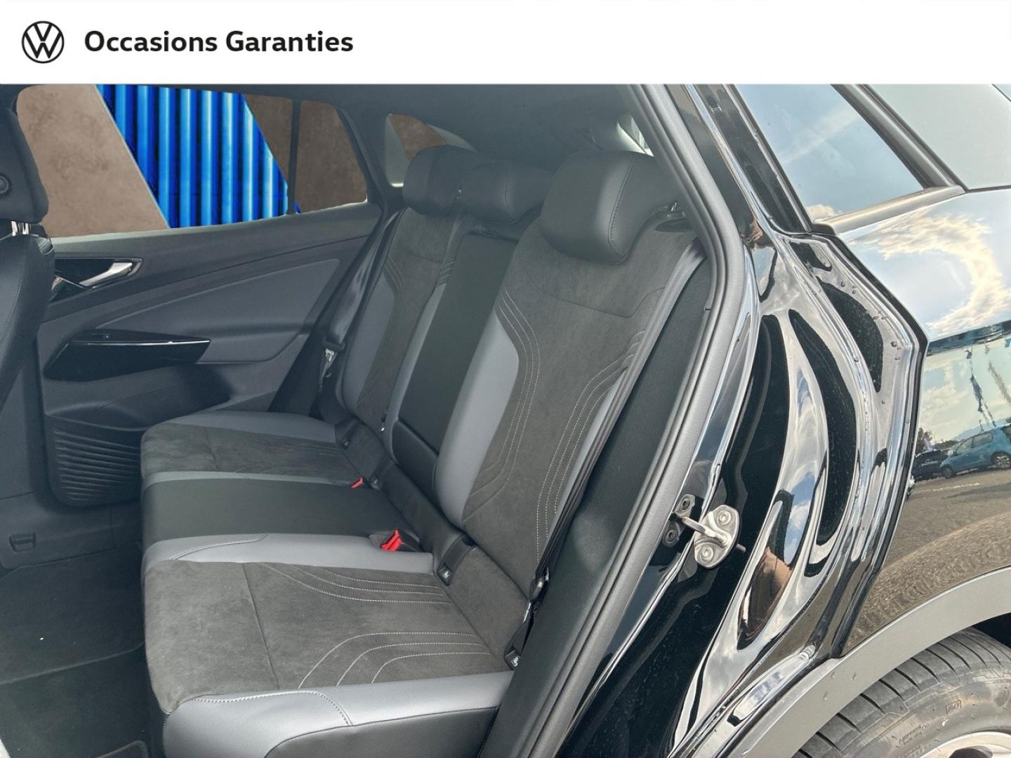 Voitures occasions VOLKSWAGEN ID.4 Life Max Clermont-Ferrand