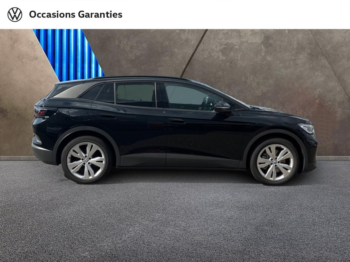 Voitures occasions VOLKSWAGEN ID.4 Life Max Clermont-Ferrand