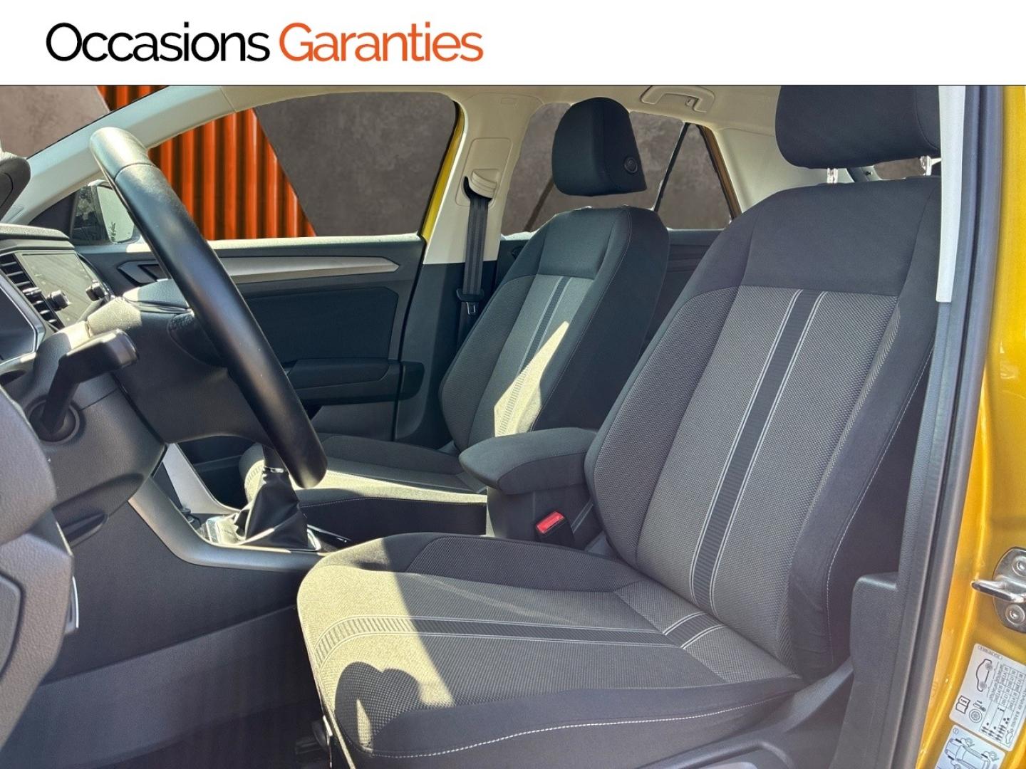 Voitures occasions VOLKSWAGEN T-ROC Life Clermont-Ferrand