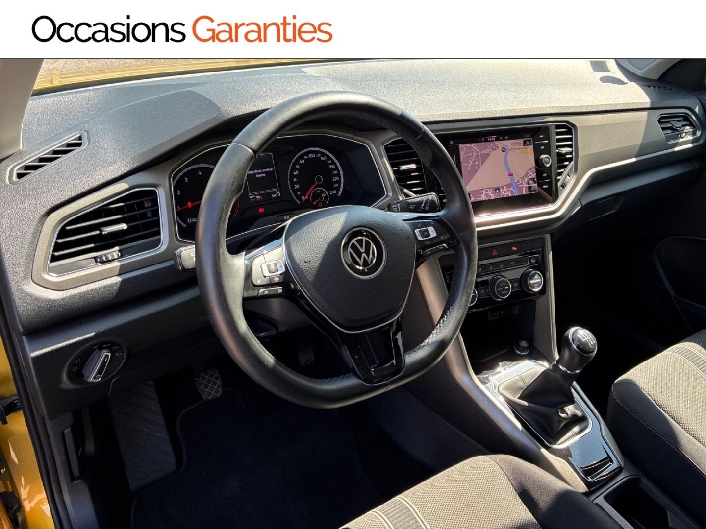 Voitures occasions VOLKSWAGEN T-ROC Life Clermont-Ferrand