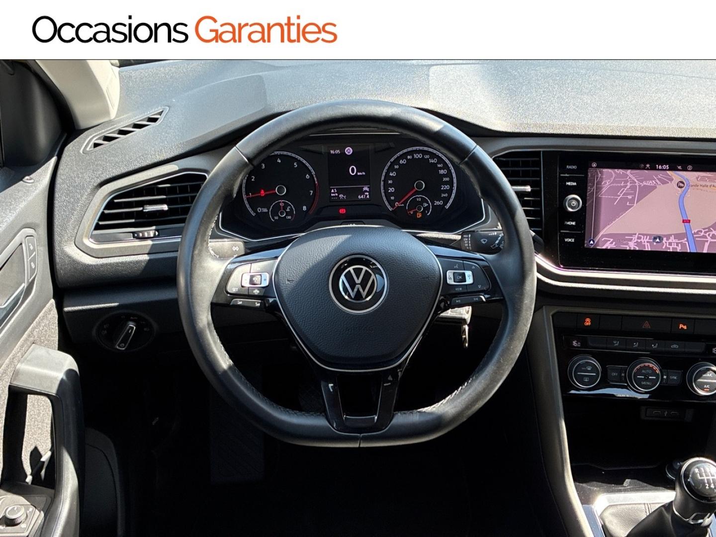 Voitures occasions VOLKSWAGEN T-ROC Life Clermont-Ferrand