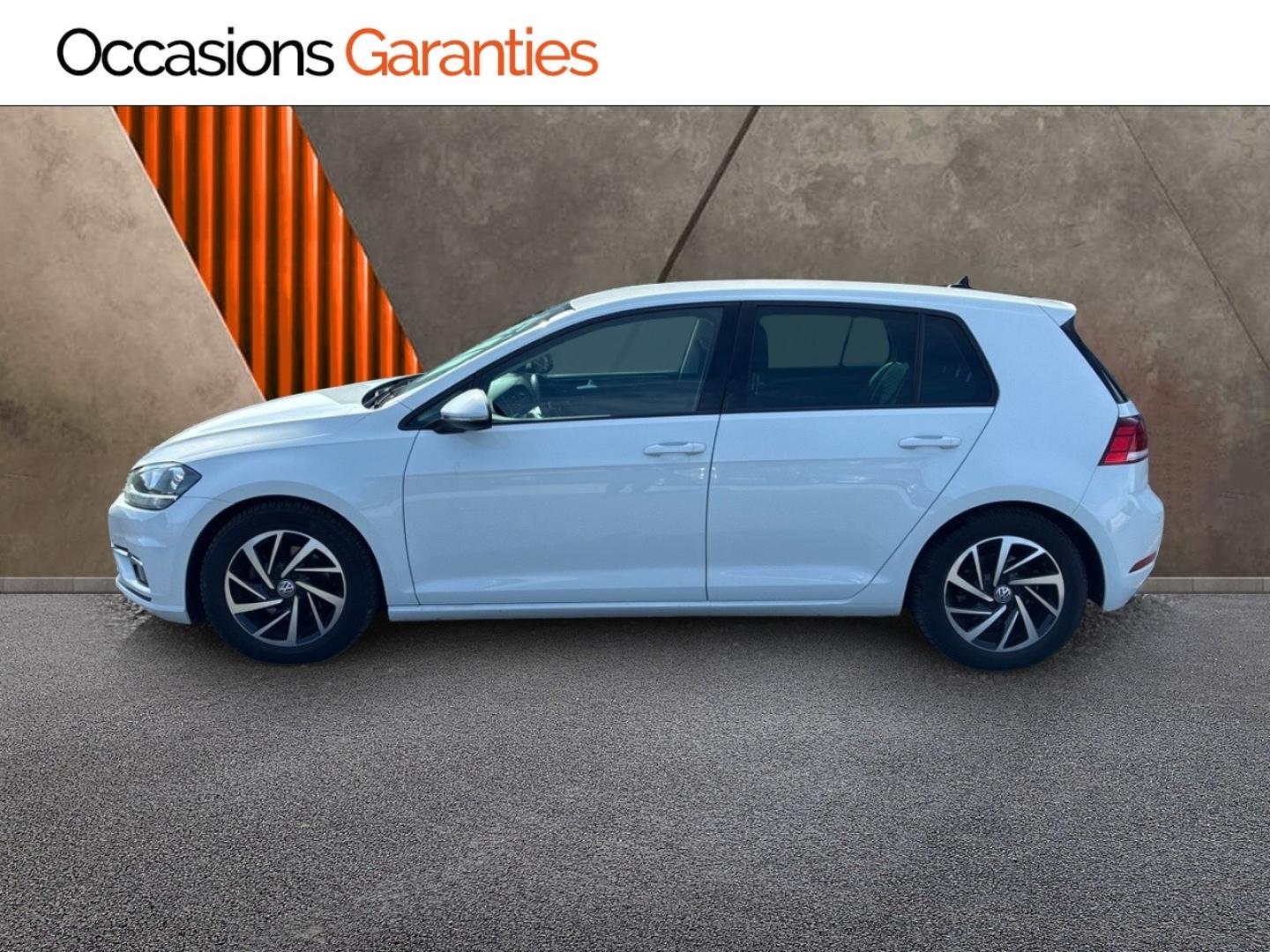 Voitures occasions VOLKSWAGEN GOLF Connect Clermont-Ferrand