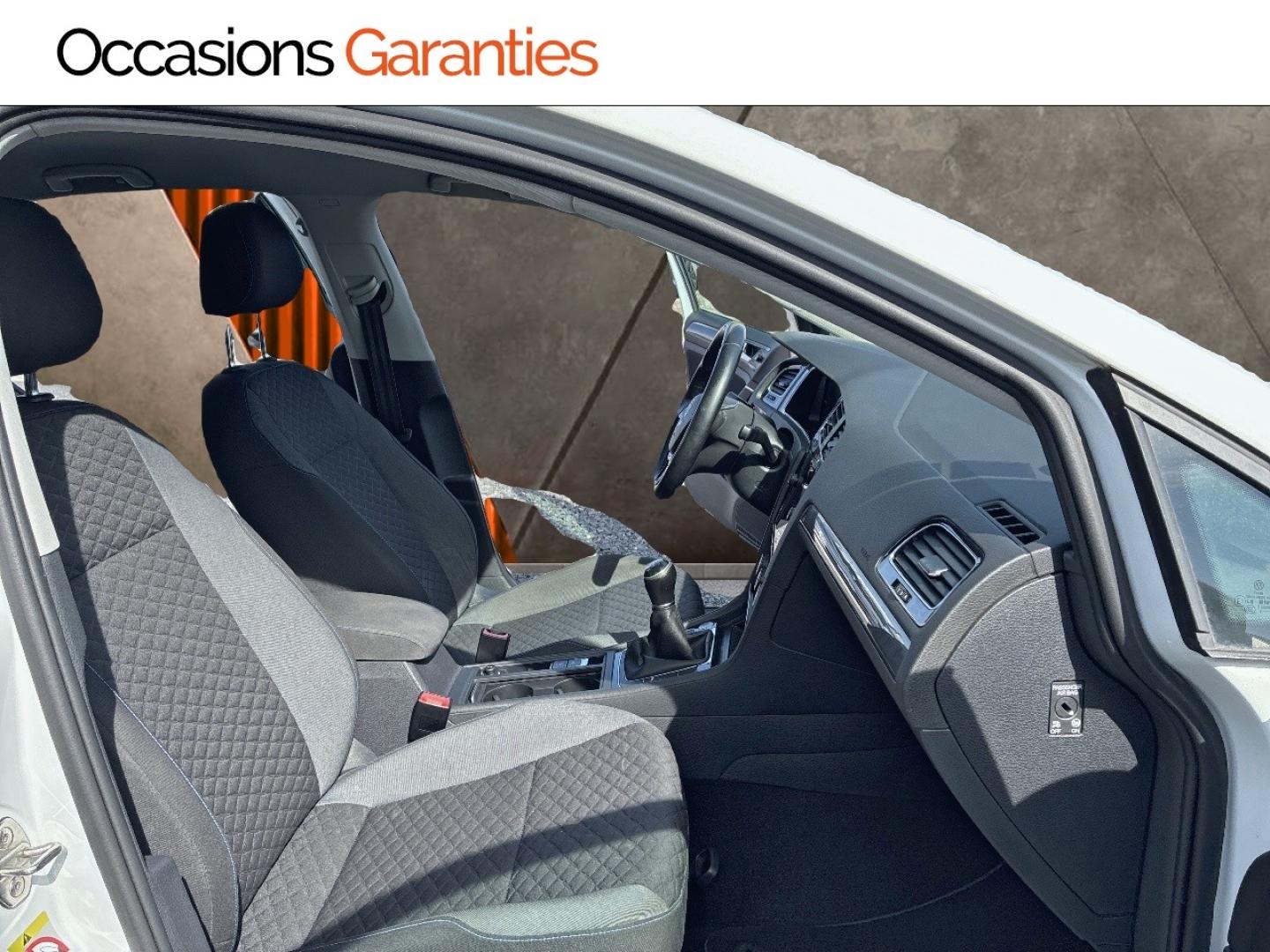 Voitures occasions VOLKSWAGEN GOLF Connect Clermont-Ferrand