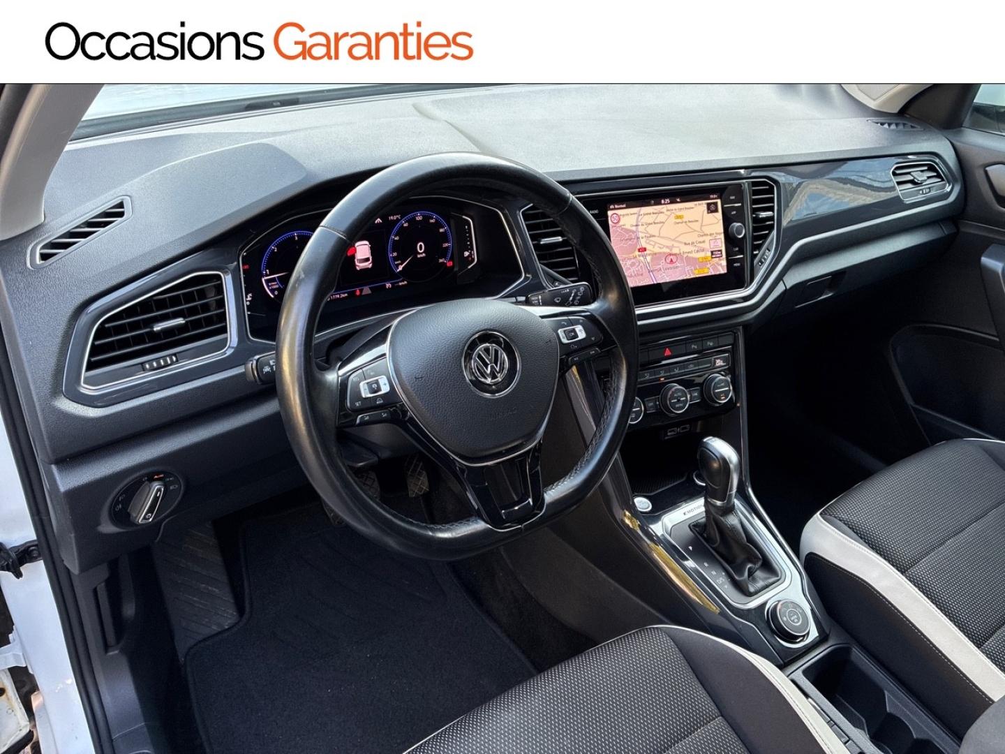 Voitures occasions VOLKSWAGEN T-ROC First Edition Clermont-Ferrand