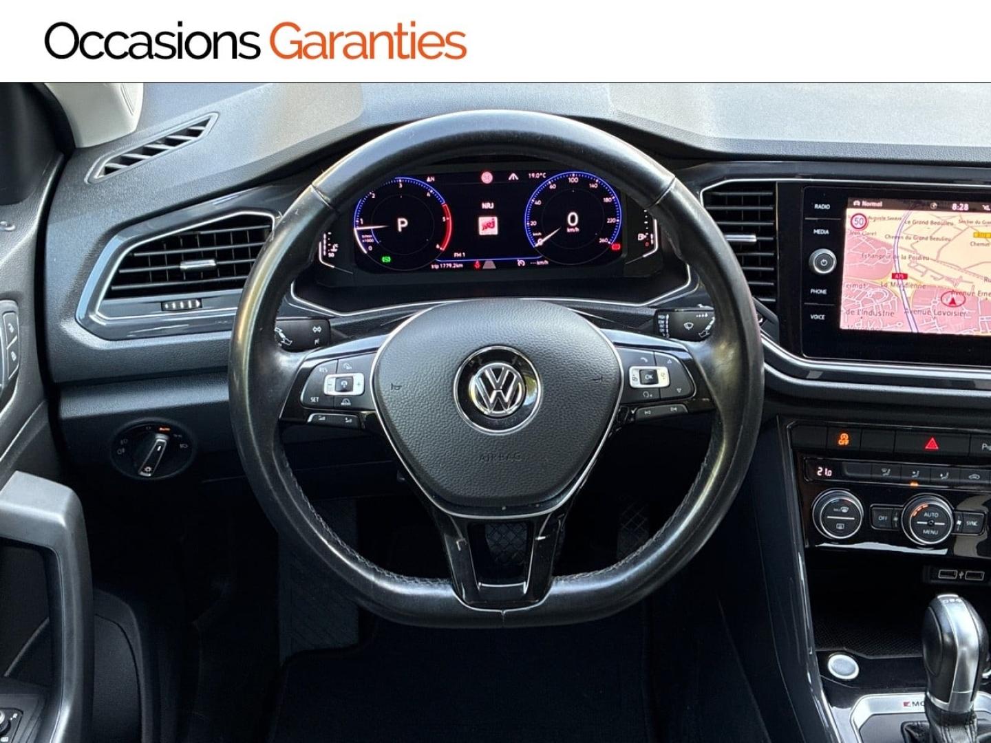 Voitures occasions VOLKSWAGEN T-ROC First Edition Clermont-Ferrand