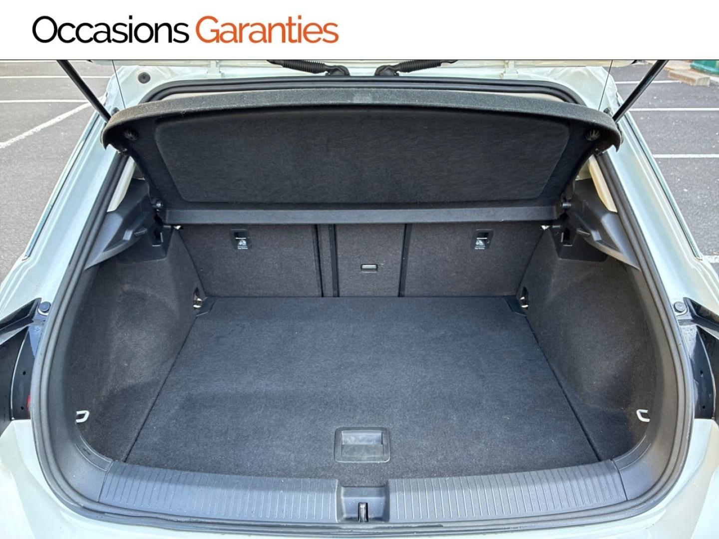 Voitures occasions VOLKSWAGEN T-ROC First Edition Clermont-Ferrand