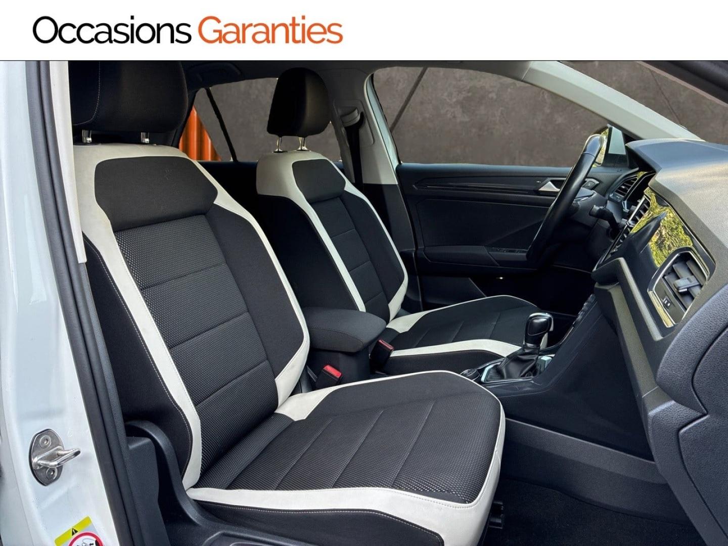 Voitures occasions VOLKSWAGEN T-ROC First Edition Clermont-Ferrand