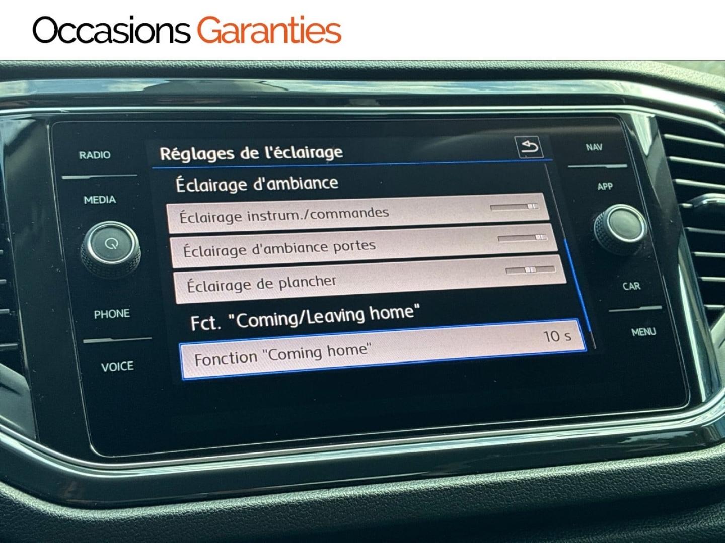 Voitures occasions VOLKSWAGEN T-ROC First Edition Clermont-Ferrand