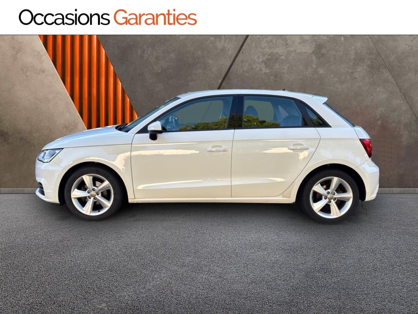 Voitures occasions Audi A1 Sportback Ambiente Clermont-Ferrand