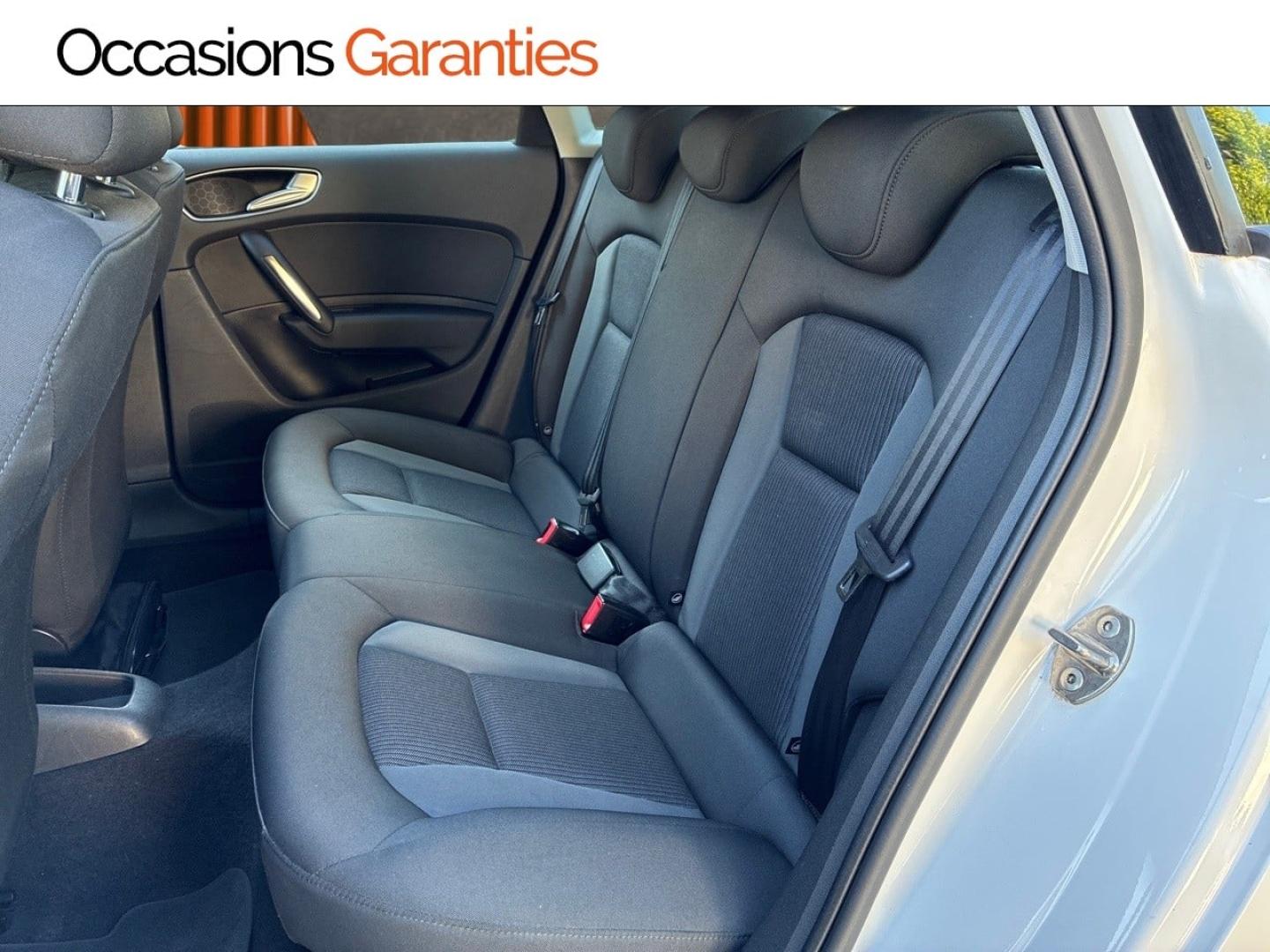 Voitures occasions Audi A1 Sportback Ambiente Clermont-Ferrand
