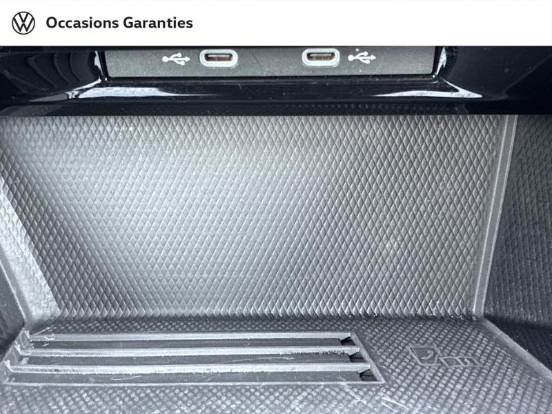Voitures occasions VOLKSWAGEN GOLF R-Line Edition Clermont-Ferrand