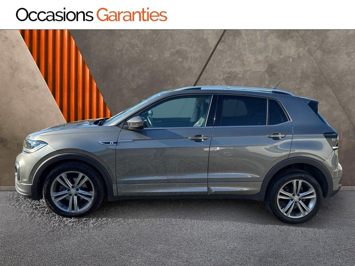 Voitures occasions VOLKSWAGEN T-CROSS R-Line Clermont-Ferrand