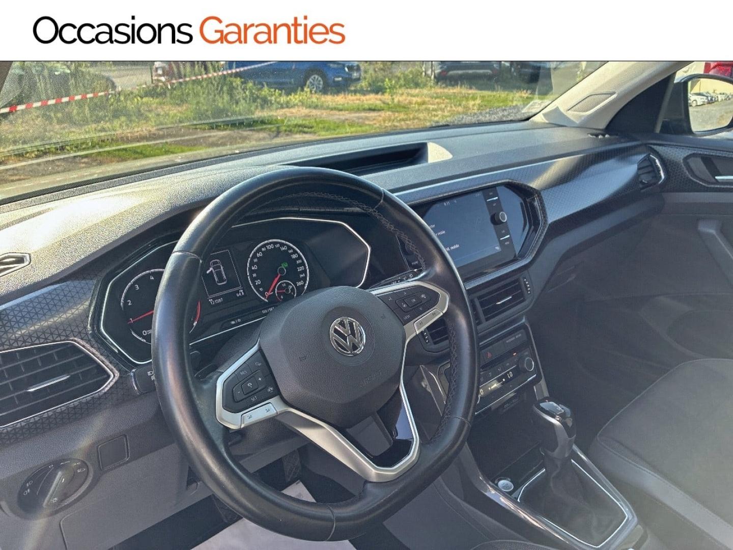 Voitures occasions VOLKSWAGEN T-CROSS R-Line Clermont-Ferrand