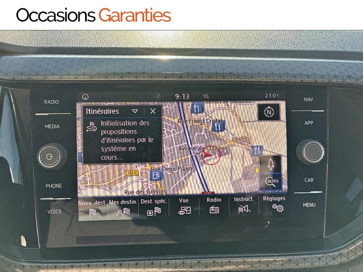 Voitures occasions VOLKSWAGEN T-CROSS R-Line Clermont-Ferrand