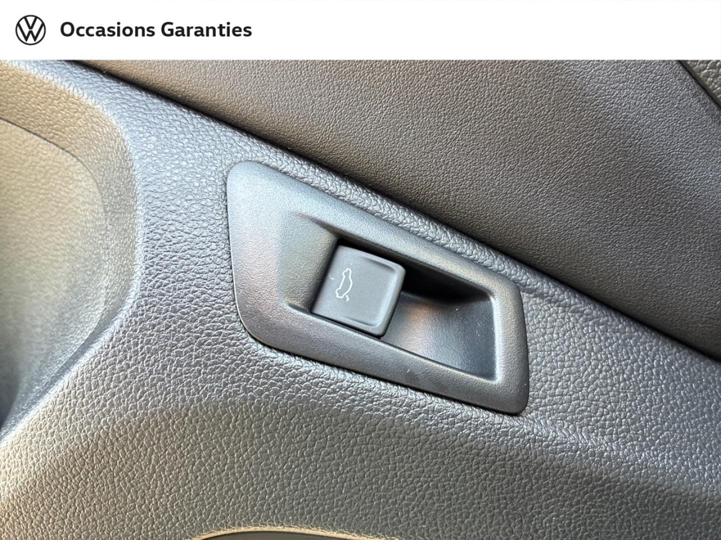 Voitures occasions VOLKSWAGEN T-ROC Style Exclusive Clermont-Ferrand