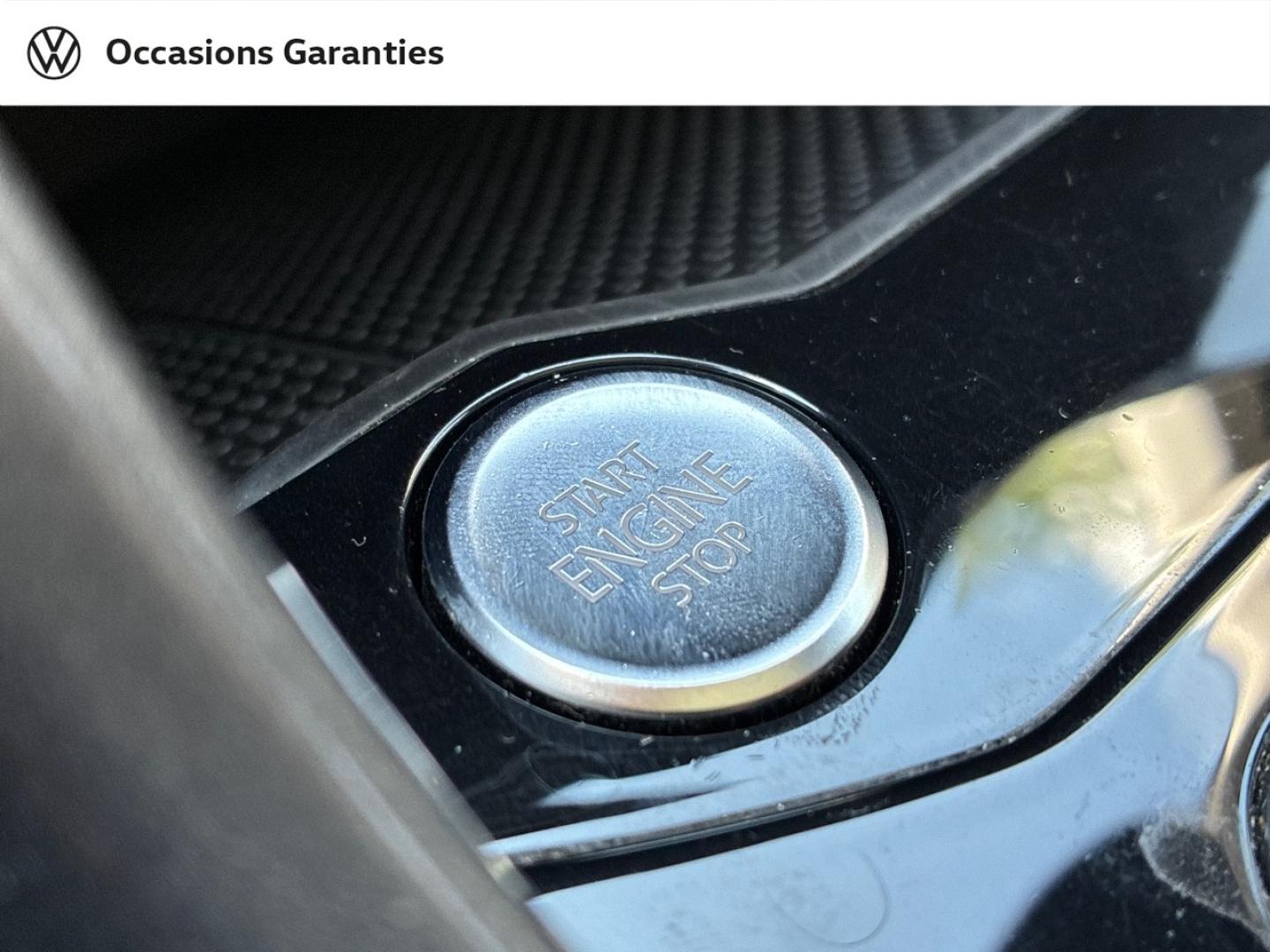 Voitures occasions VOLKSWAGEN T-ROC Style Exclusive Clermont-Ferrand