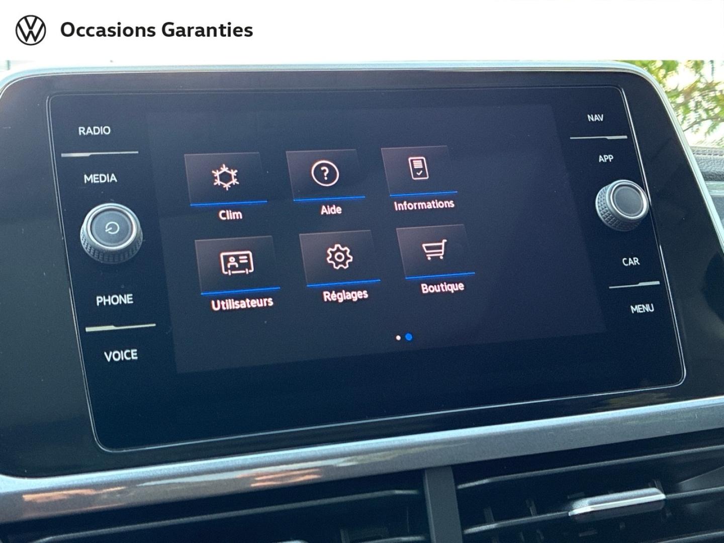 Voitures occasions VOLKSWAGEN T-ROC Style Exclusive Clermont-Ferrand