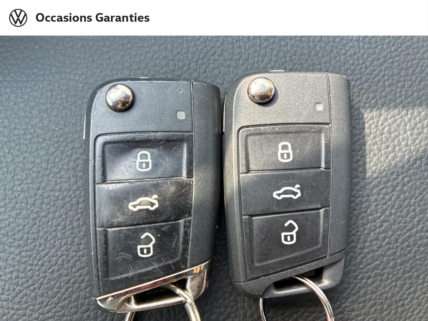 Voitures occasions VOLKSWAGEN T-ROC Style Exclusive Clermont-Ferrand