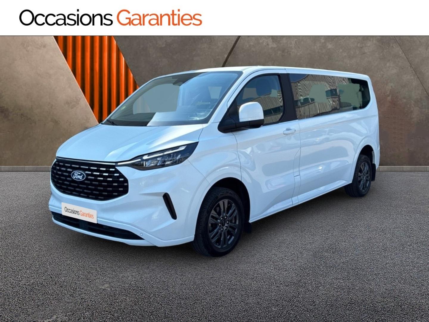 Voitures occasions FORD Tourneo Custom Titanium Clermont-Ferrand